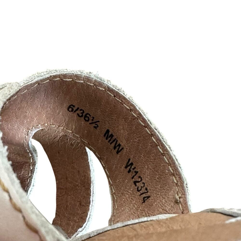 Born Women’s Beige Studded Buckle Slip On Cushioned Wedge Sandals Size 6 - Picture 12 of 14